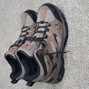 Hi-tech mens shoes